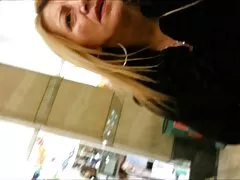 Ta driverachdriver super-perra traviesa en culos grandes sexo anal el coche de engaño