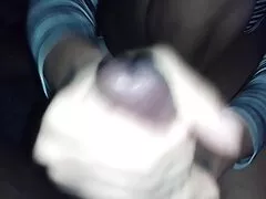 Encantadora rubia follada anal a cuatro patas con una polla gruesa polla