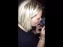 Por este dinero, la elegante Latina estiró las piernas frente a videos pornos maduras anal una furgoneta